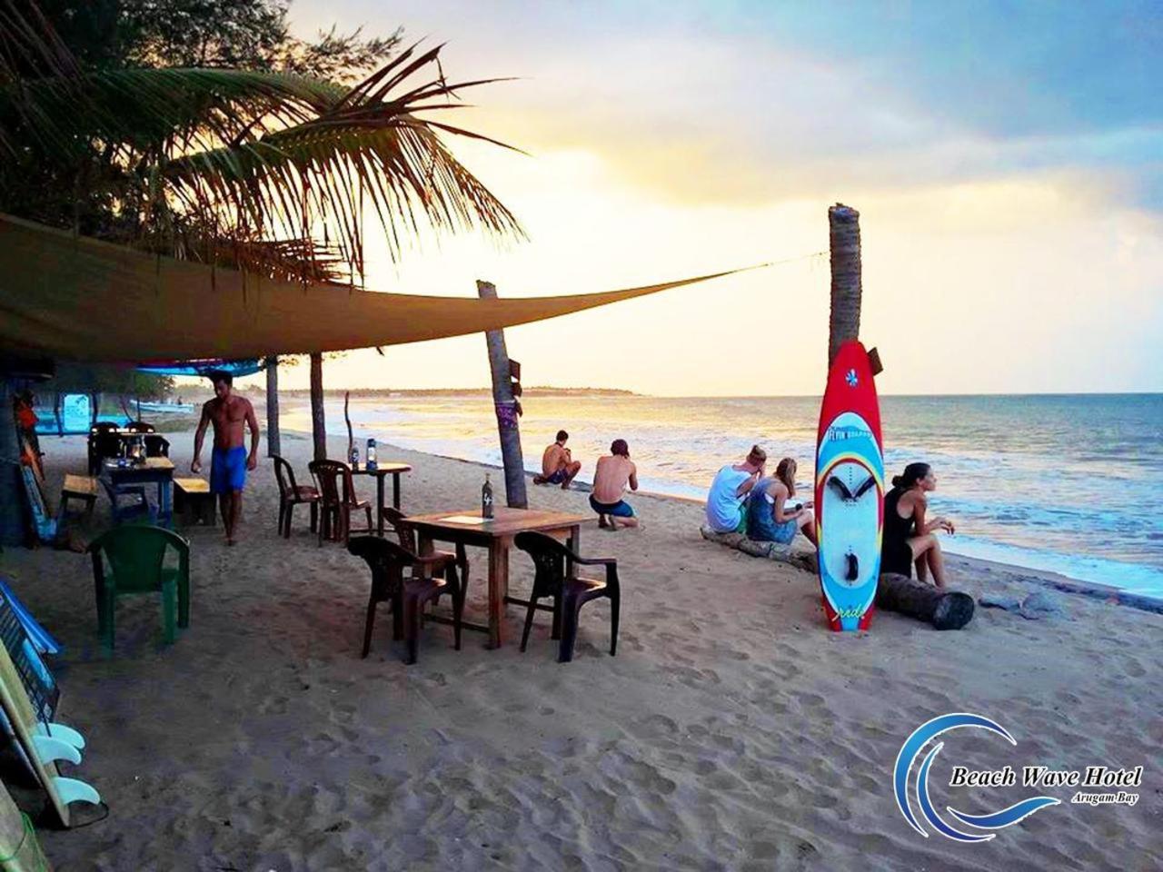 Beach Wave Hotel อารูกัมเบย์ ภายนอก รูปภาพ