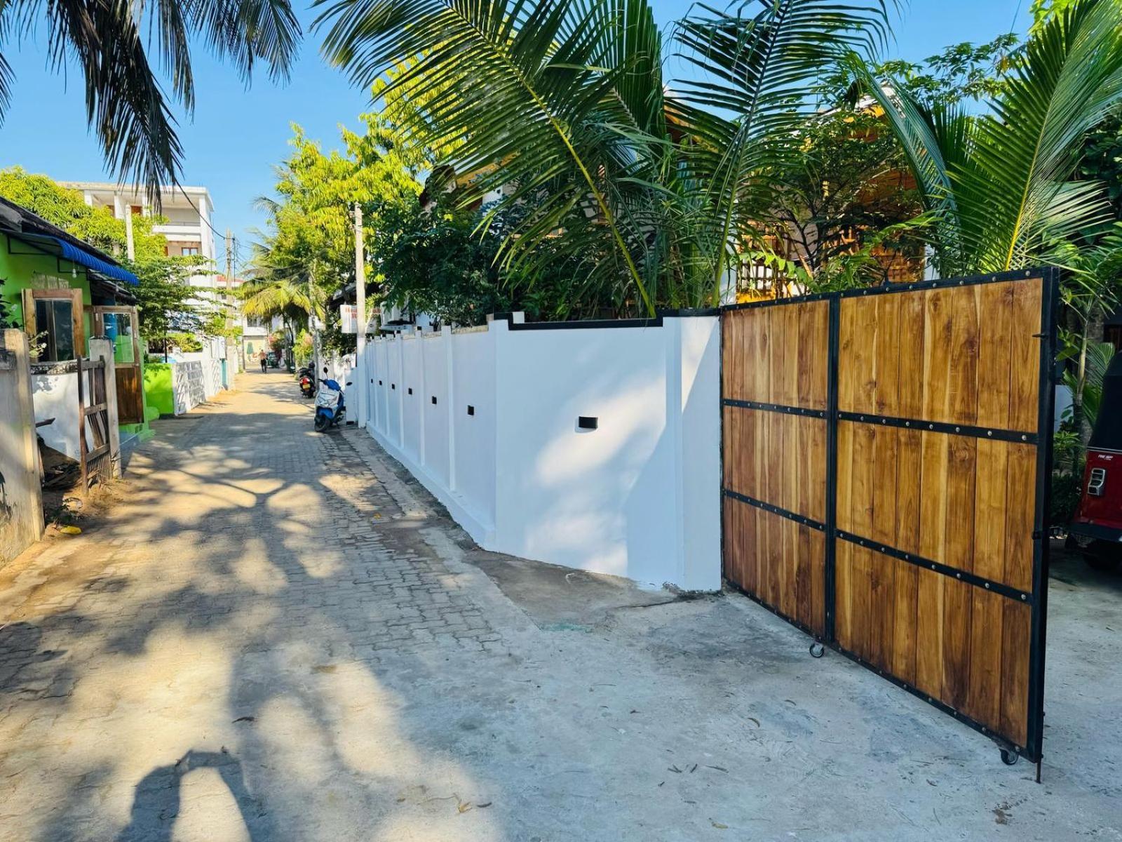 Beach Wave Hotel อารูกัมเบย์ ภายนอก รูปภาพ